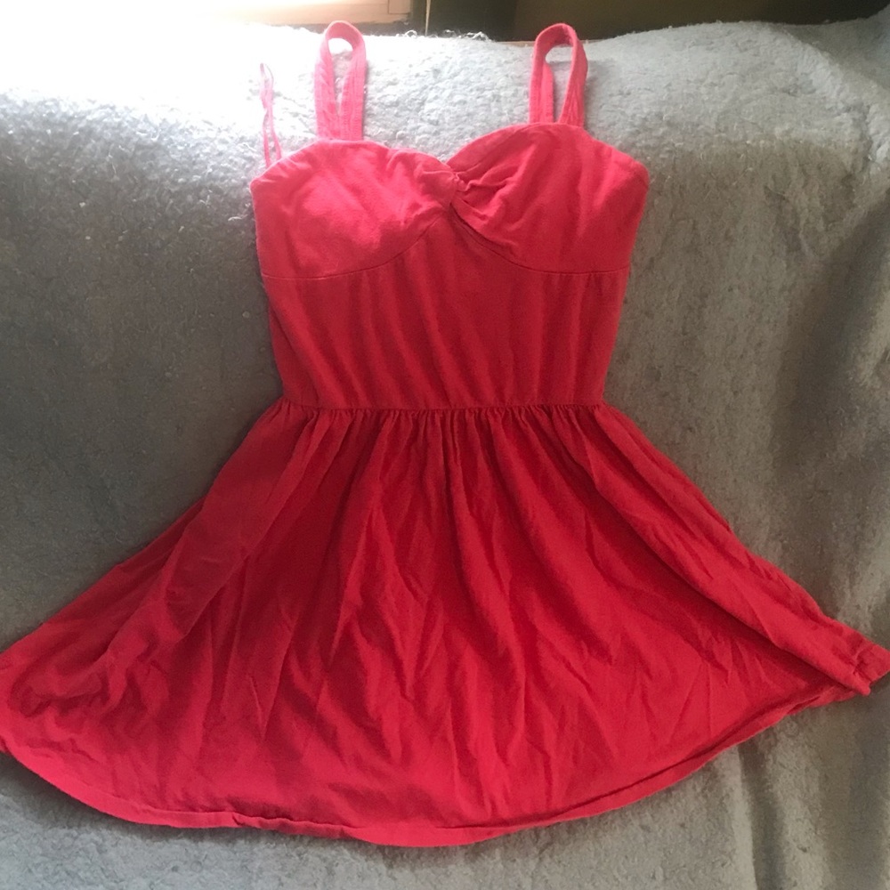 Sundress - Picture 2 of 3